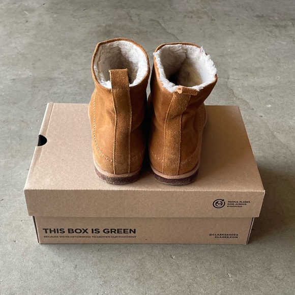 Steve Madden Tommy Tan Suede Moccasin Style Wool Linned Cozy Boots 8 Womens - Picture 4 of 6